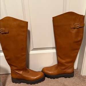 Franco Sarto Tan Leather Interior